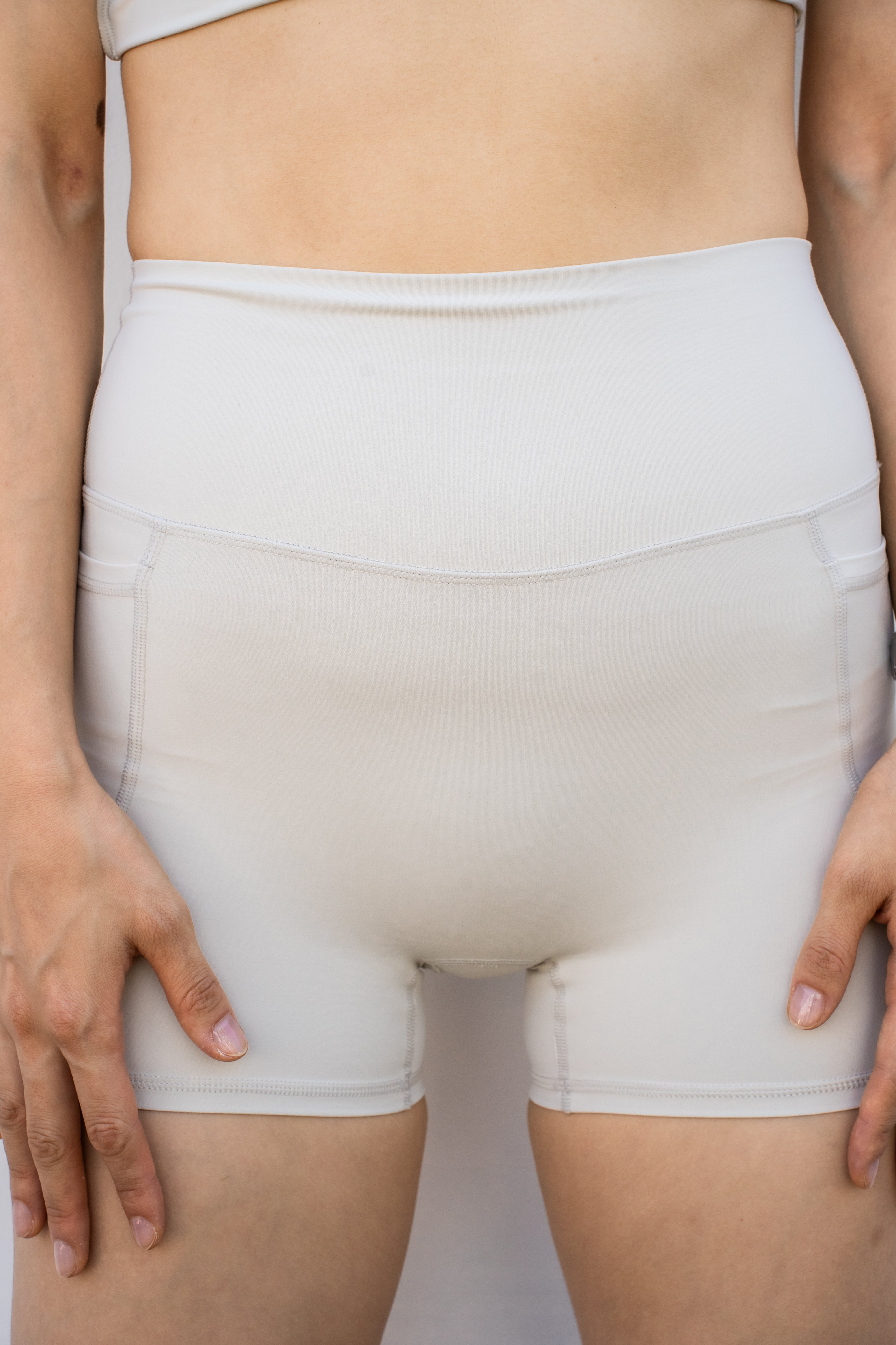 BLOOM High Waist | SHORTS